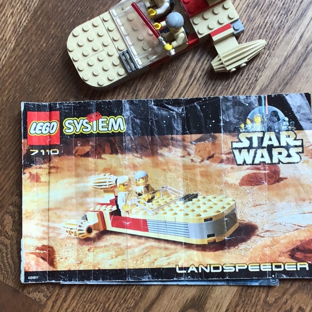 Lego Star Wars Landspeeder 7110 - Picture 2 of 5